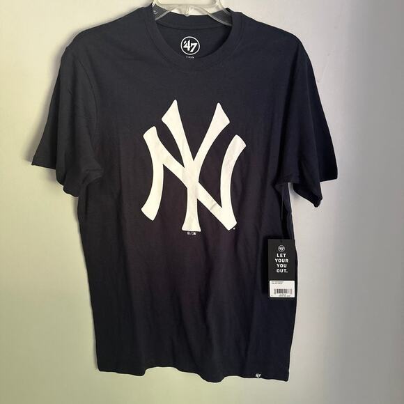 New Men’s Small, Navy Blue, New York Yankees 100% Cotton tee-shirt - Picture 1 of 6